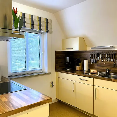 Apartament Brossolat Og, Rebbelstieg *