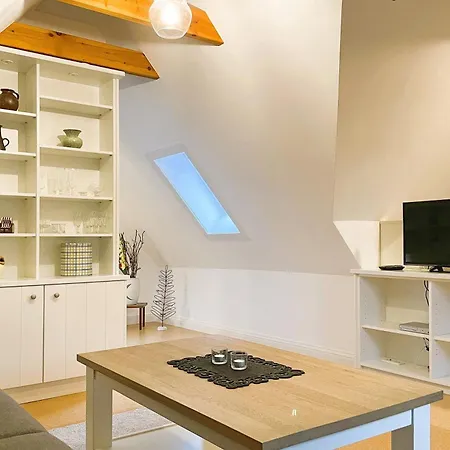 Daire Brossolat Og, Rebbelstieg Wyk auf Föhr